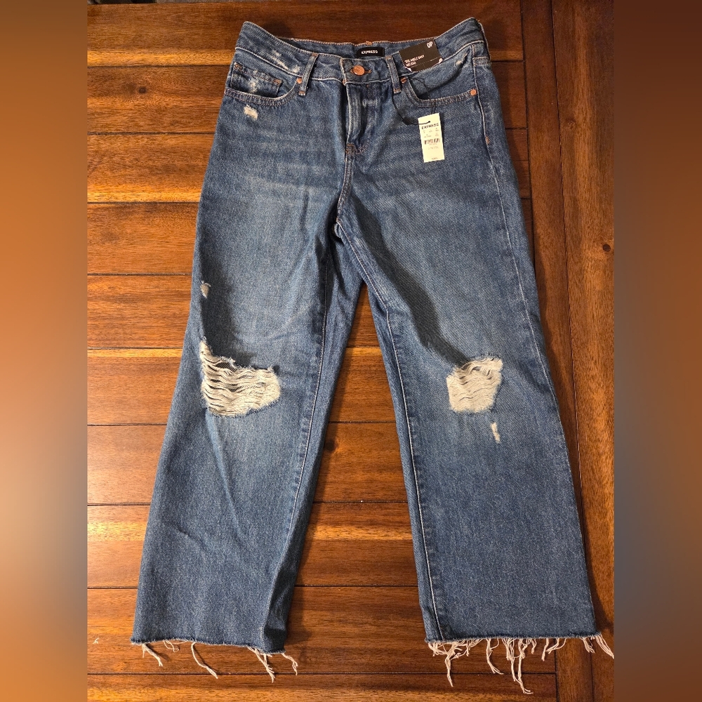 NEW Express Women's  Jeans, Size 0 Petite, 90s Ankle Boot Mid Rise